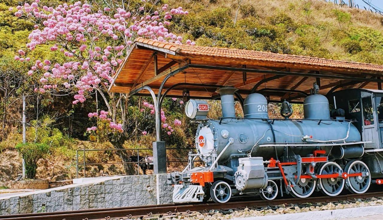 Flat para família com wifi grátis e vista das montanhas Conservatória Exterior foto